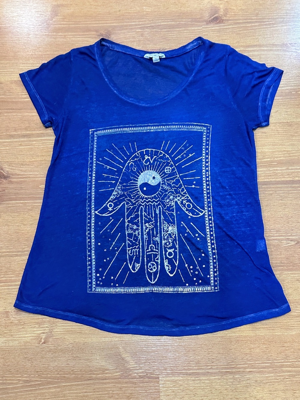 Lucky Lotus Women's Burnout Blue See Hamsa Yin Yang T-shirt Blouse Small